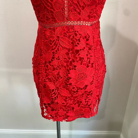 Urban Outfitters Sexy Red Lace High Neck Mini Dress Size M - Picture 5 of 14